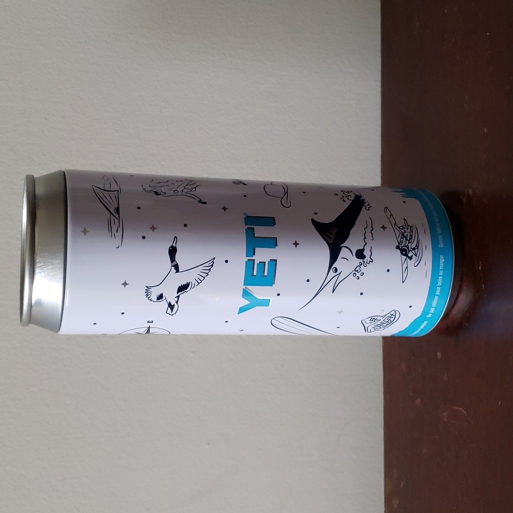 Yeti Stash Can Slim